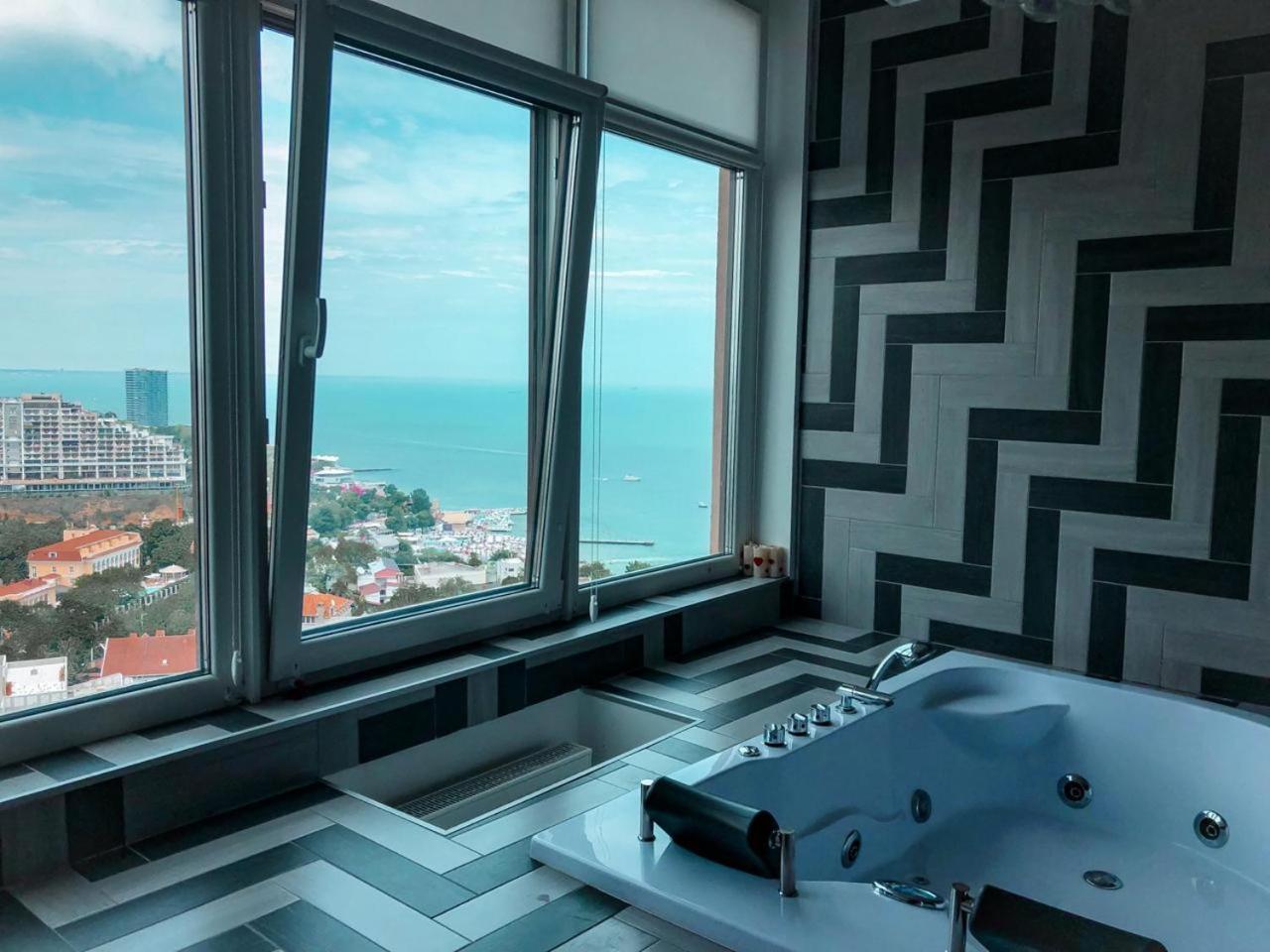 M&P Vip Appartments In Arkadia Одесса Номер фото