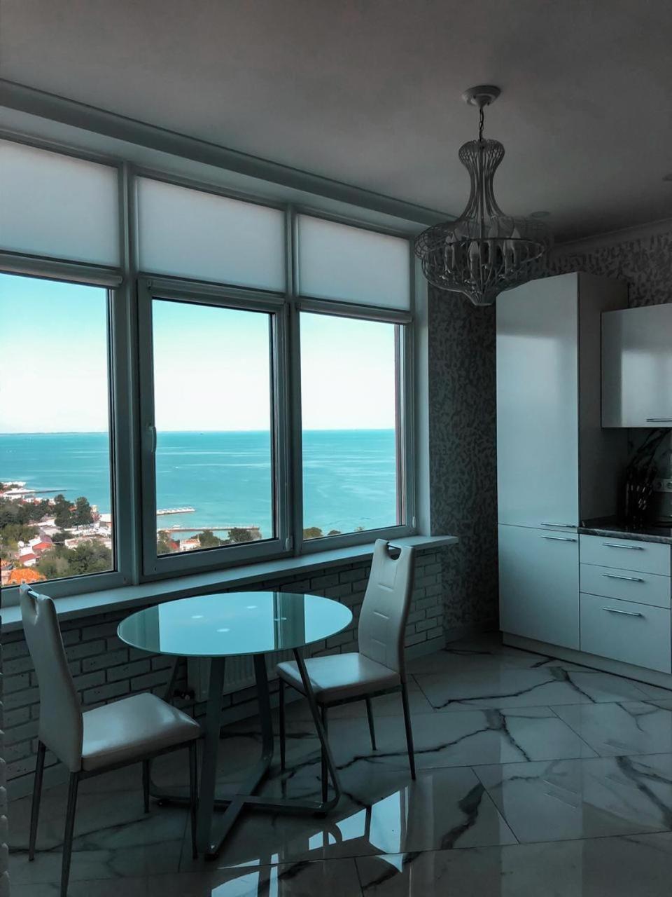M&P Vip Appartments In Arkadia Одесса Номер фото