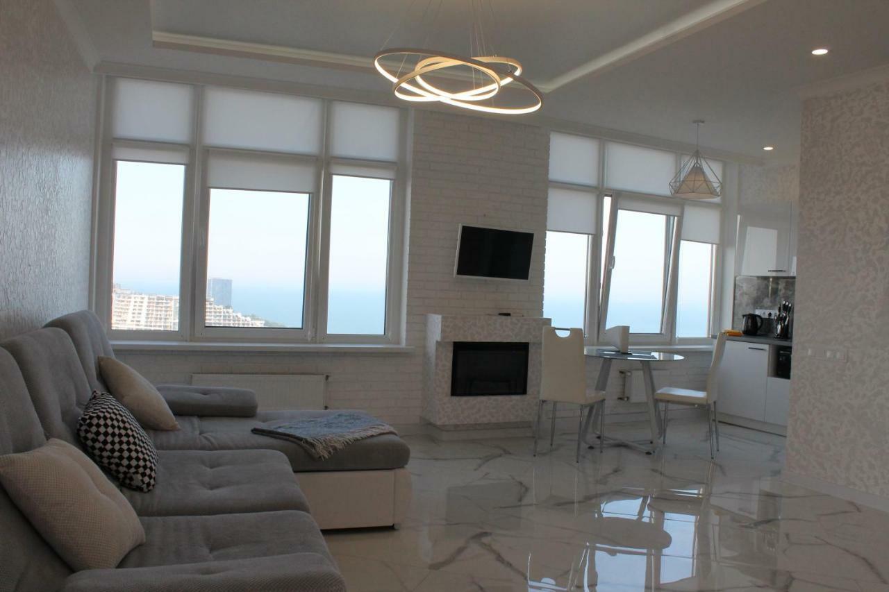 M&P Vip Appartments In Arkadia Одесса Экстерьер фото